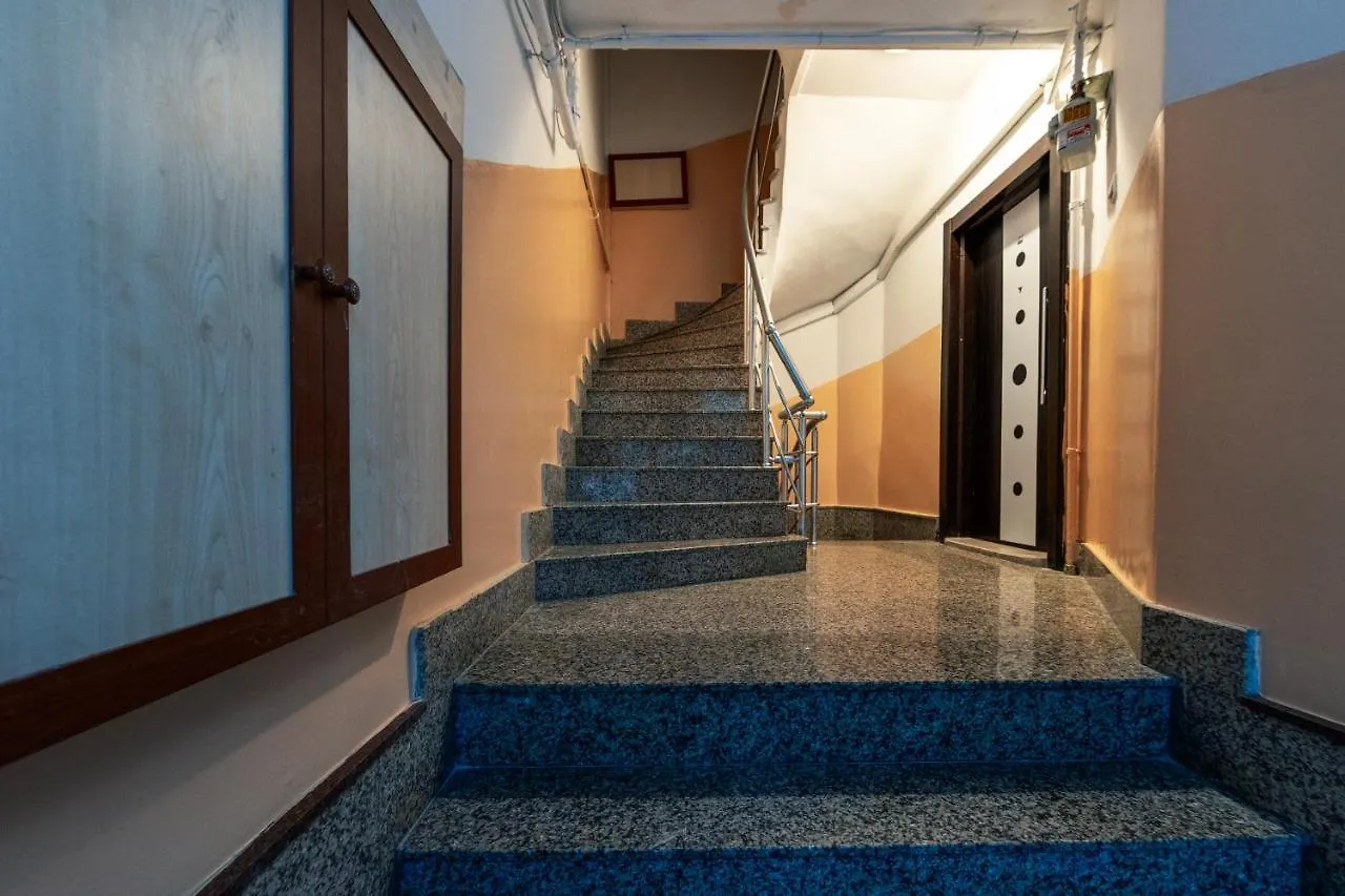 In The Center Of Taksim And Galataport Apartment Istanbul Turkey